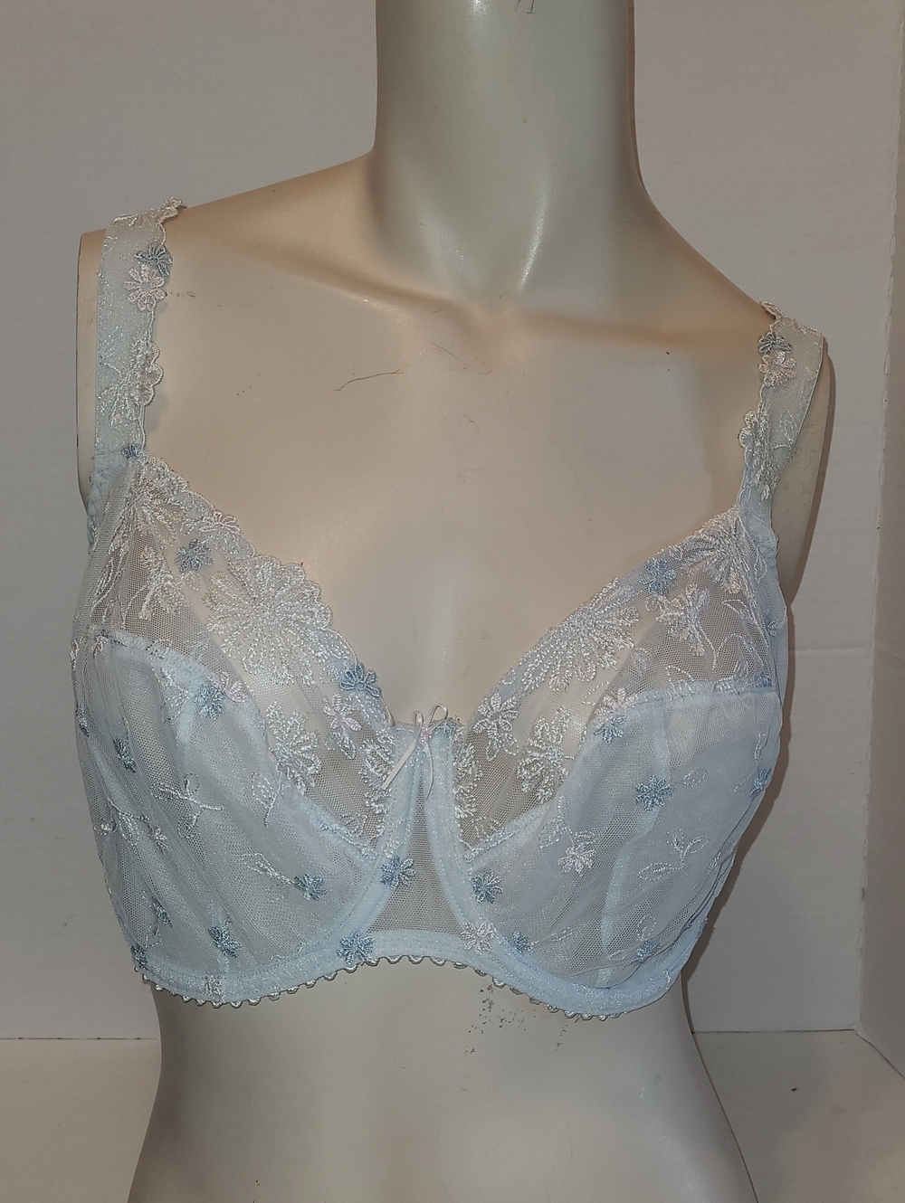 Prima Donna BOUTIQUE LARGE CUP Sheer Embroidered Underwire Bra in Pale Blue